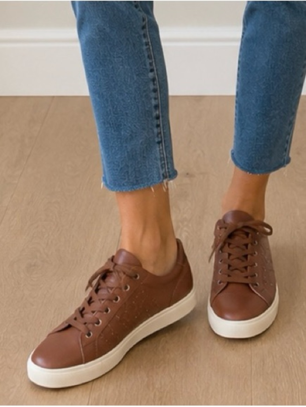 Hotter Brooke Studded Leather Sneakers Dark Tan Brown Extra Wide Fit EXF Size 9